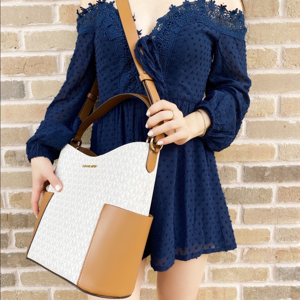 Michael kors Bucket bag crossbody vanilla - Picture 4 of 6